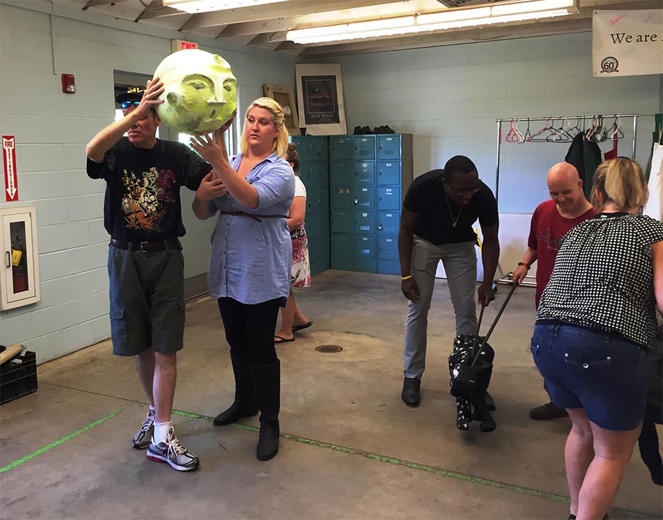 Eggleston Associates to perform in Black Light Puppet Theatre