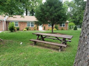 Civitan House - picnic table