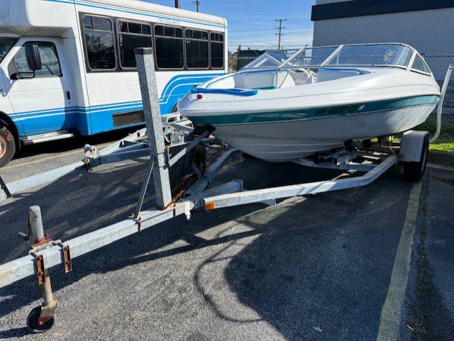 1993 ShoreLandr Boat Trailer